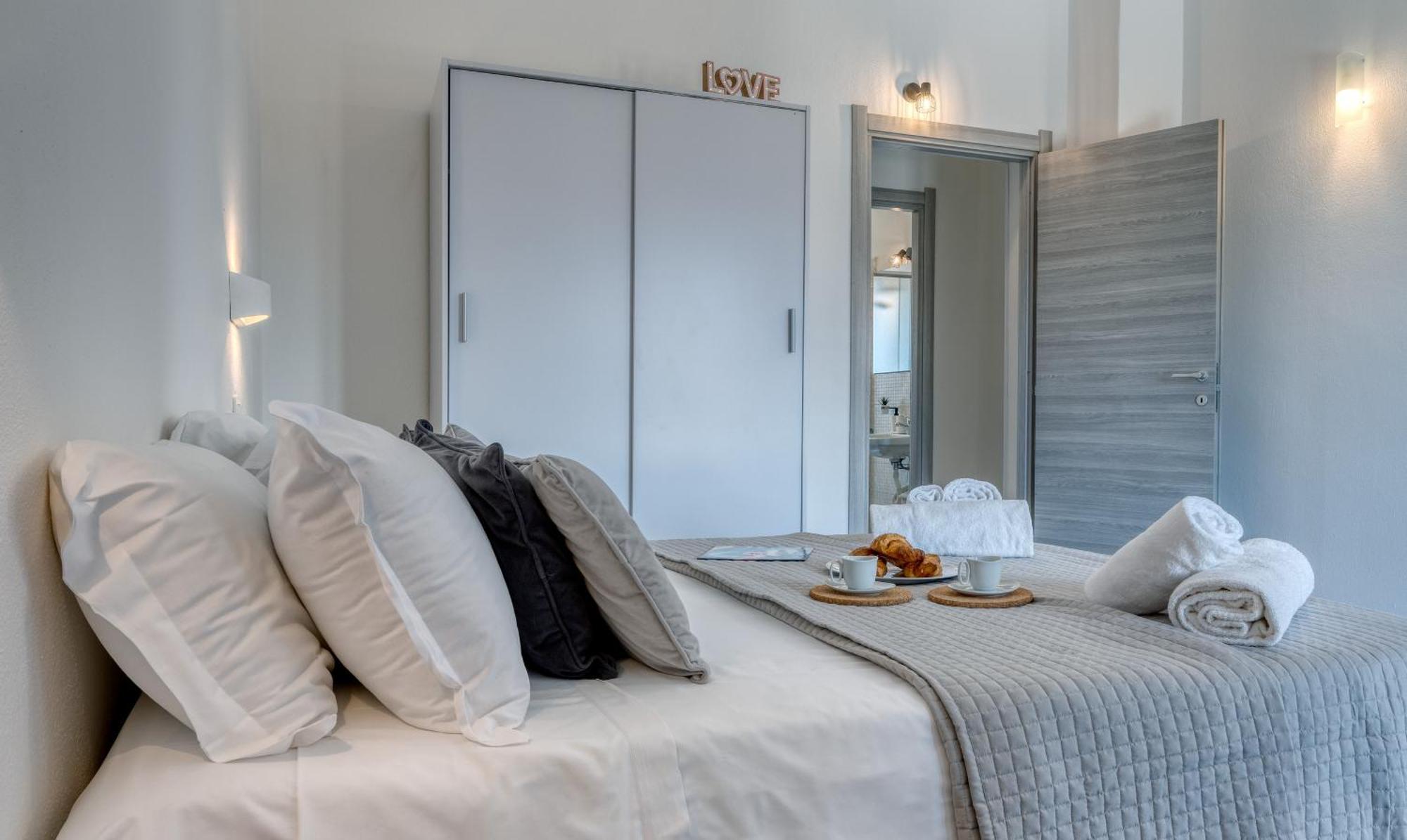 Izzhome Cozy Sunflowers Pula Buitenkant foto
